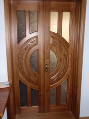 Двері з натурального масиву з дуба,  сосни та вільхи