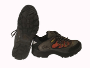 Тяжёлые горные кроссовки. Размер  39.5/25.5 см. 